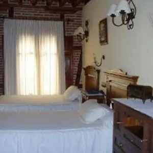 Casa De Cisneros Hotel